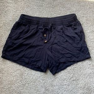 Old Navy Black Beachy Shorts - Size S